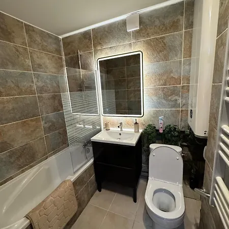 Confort & Chaleureux Proche Centre Appartement *
