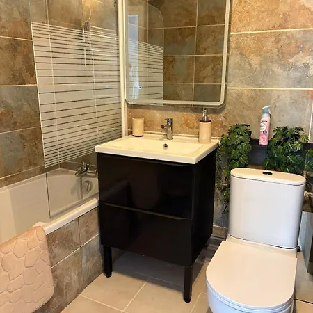 Appartement Confort & Chaleureux Proche Centre *